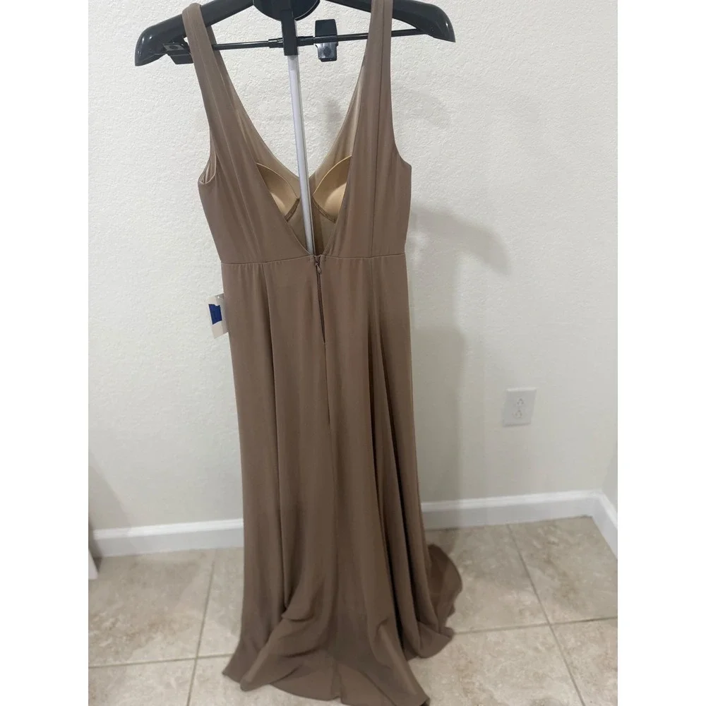 Show Me Your Mumu Weddings Maxi Dress‎ Taupe Brown V-Neck Bridesmaid Gown M NWT